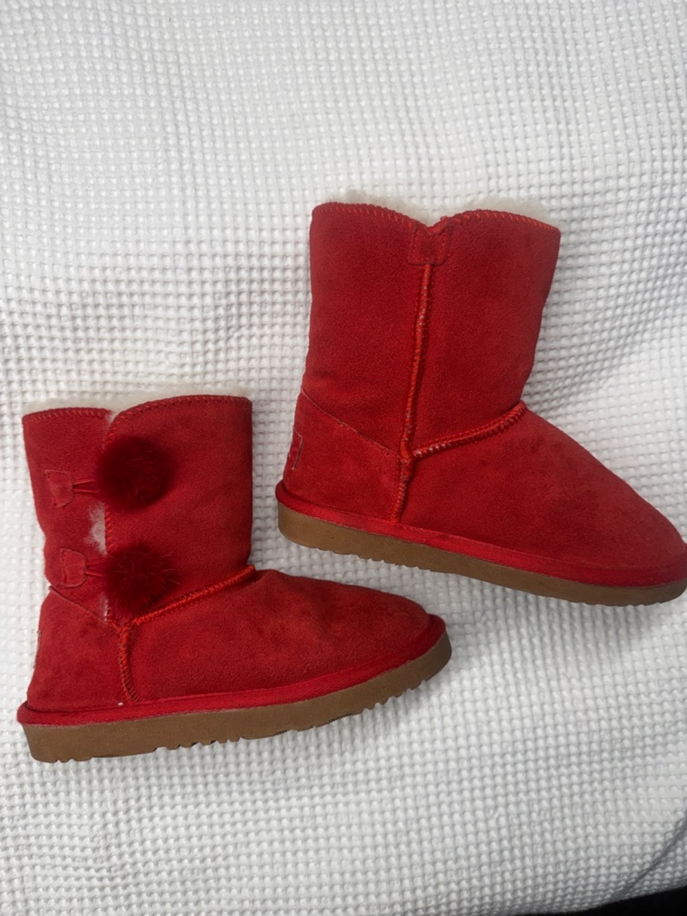 Red Suede Dream Pairs Pom Pom Winter Boots w/Sheep Skin Lining - Size 2